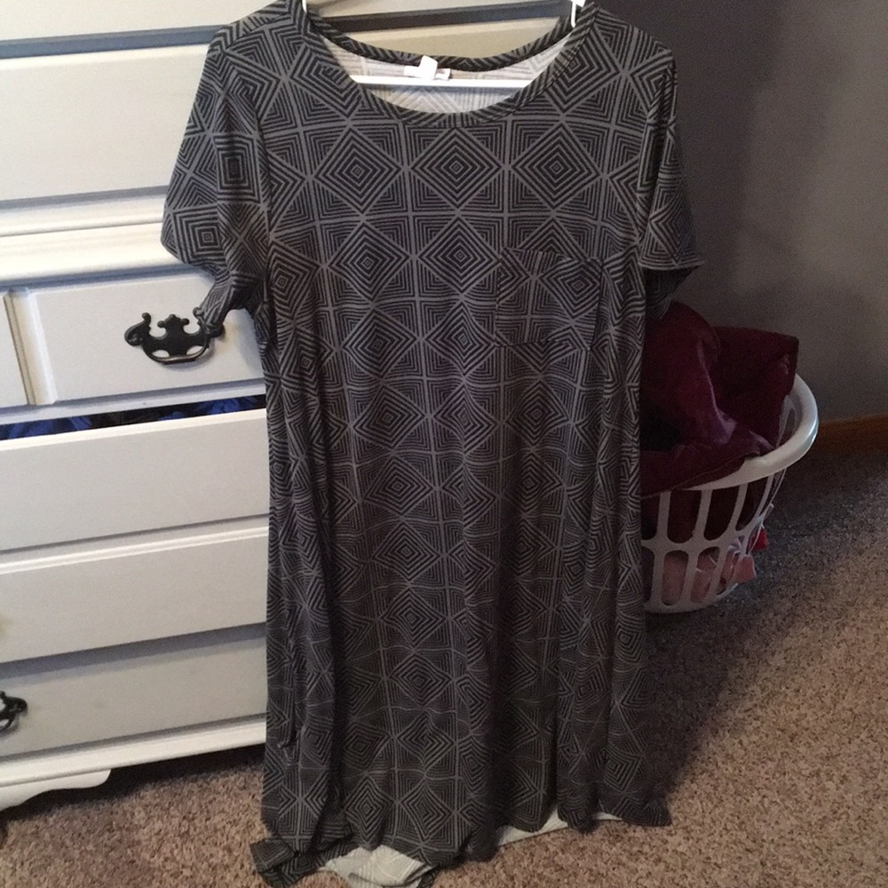 Lularoe Carly dress
